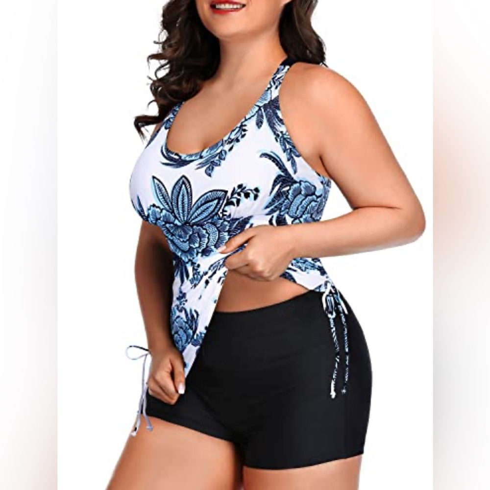 Women’s Plus Size Swimsuit Adjustable Straps Shorts-White And Blue Size XXL - Picture 6 of 7